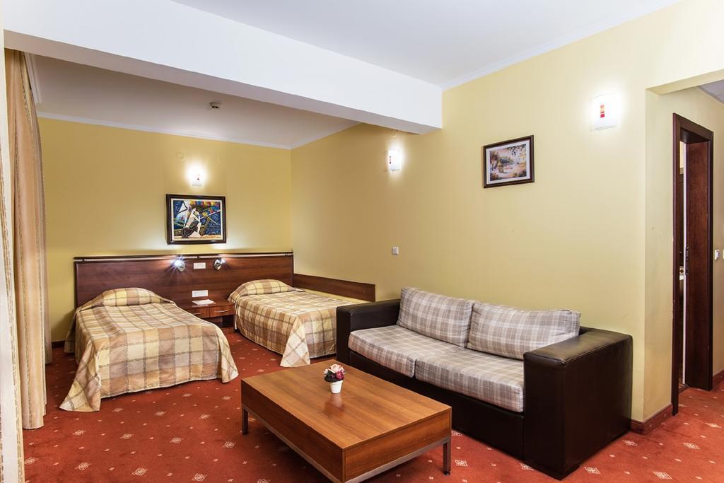 Hotel Izvor Starozagorski Bani Zewnętrze zdjęcie