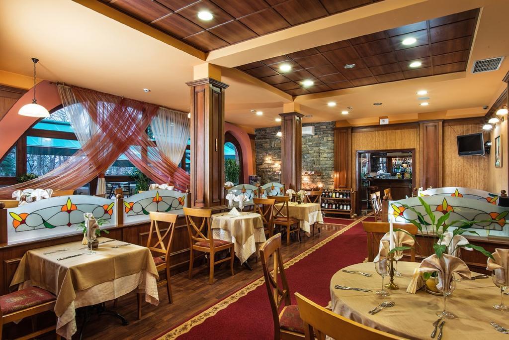 Hotel Izvor Starozagorski Bani Zewnętrze zdjęcie